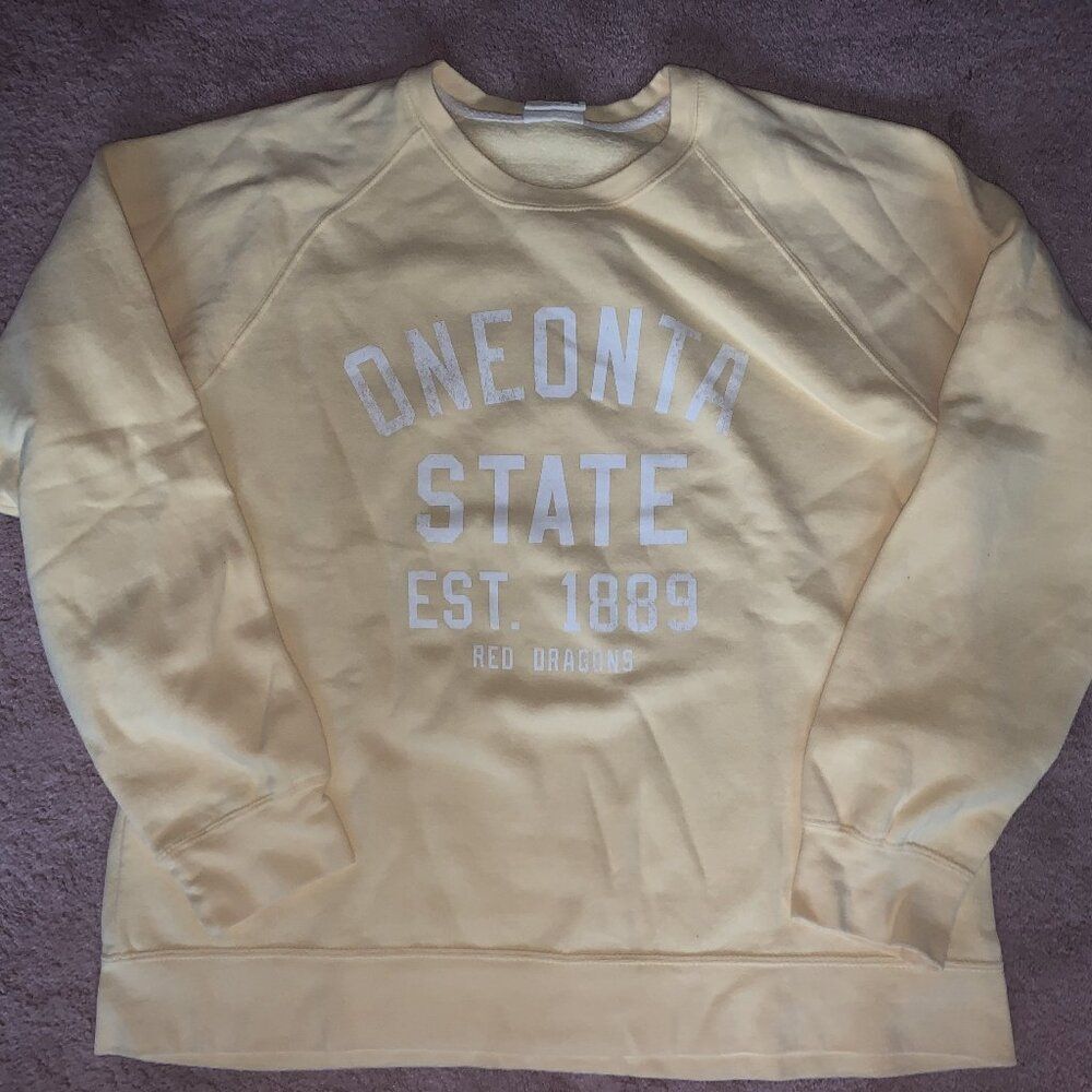 MV Vintage Oneonta‎ State Crewneck